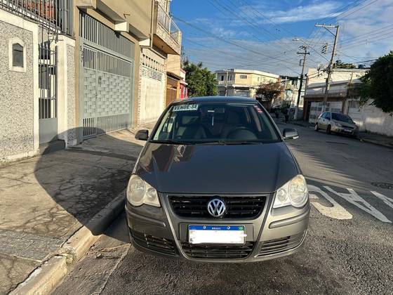VOLKSWAGEN POLO 1.6 MI 8V FLEX 4P MANUAL